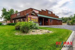 Successful, turn-key, BBQ Restaurant For Sale.