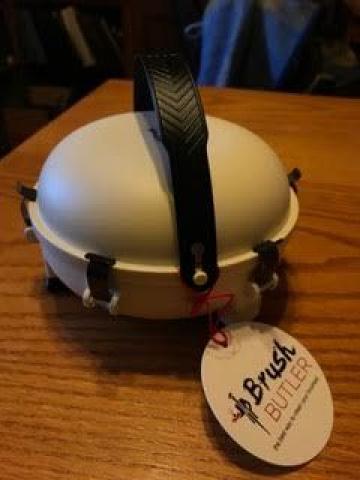 Brush Butler Brush Butler